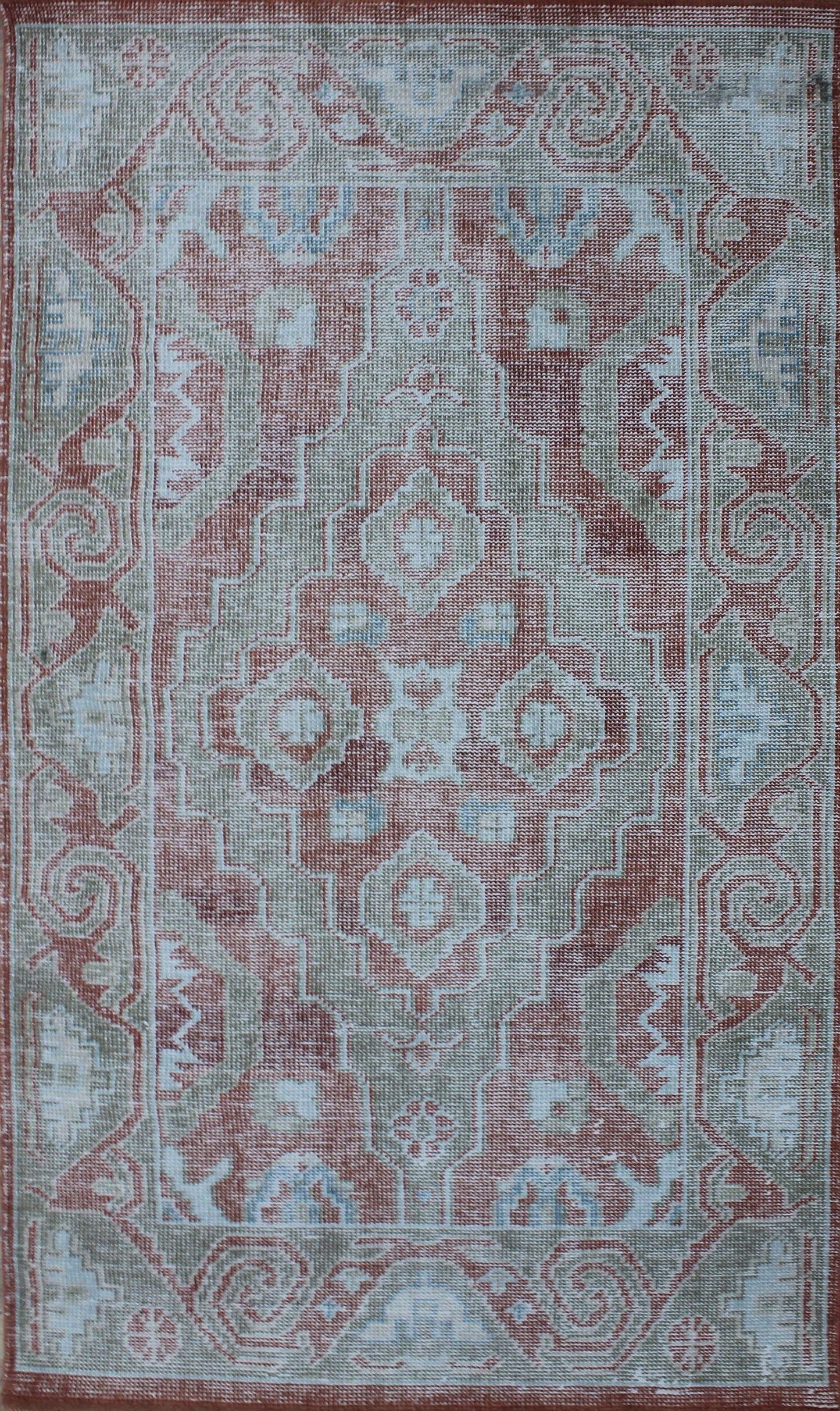 HAND KNOTTED GEOMETRICAL DESIGN 5x8 WOOL AREA RUG