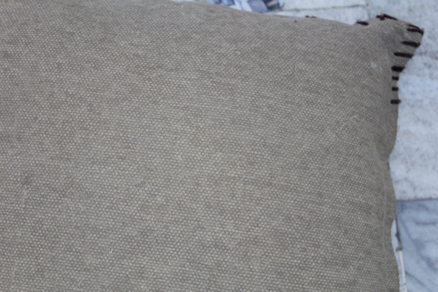 JUTE CUSHION COVERS WITH CUSHION HAVING BLACK STRIPS AT CORNERS