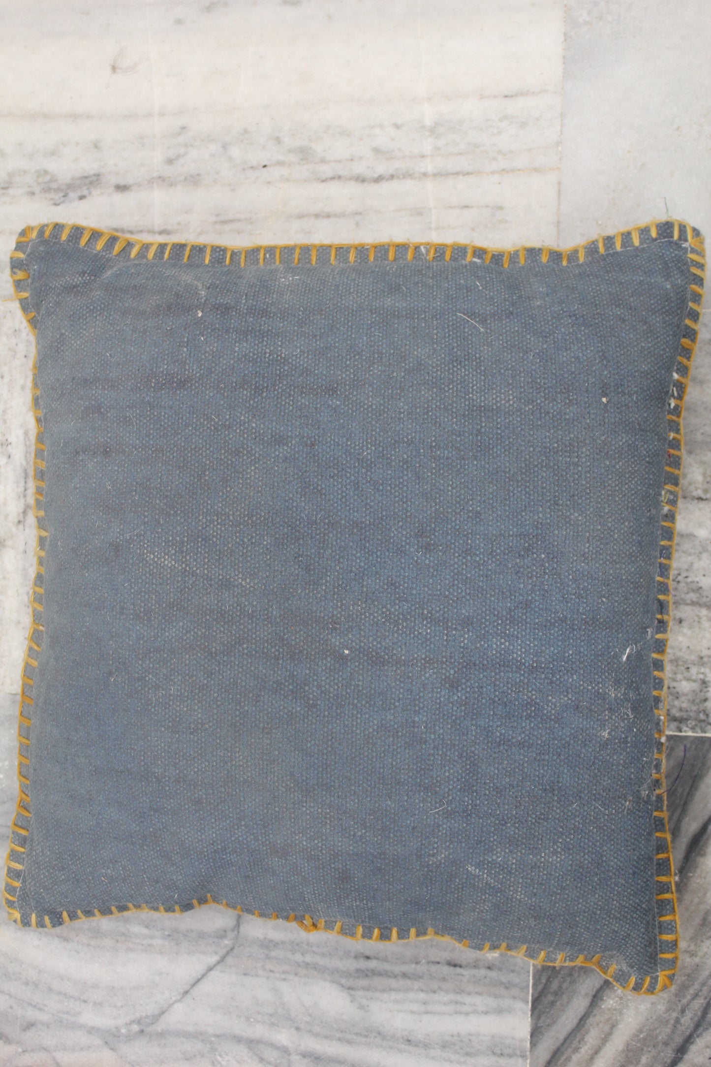 PLAIN JUTE CUSHION COVER WITH YELLOW EDGE KNOTS