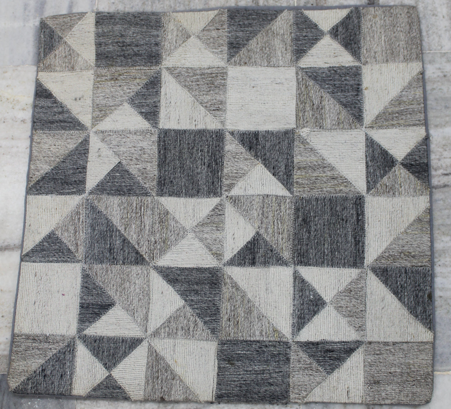 JUTE PLAIN GEOMETRICAL DESIGN CUSHION COVER
