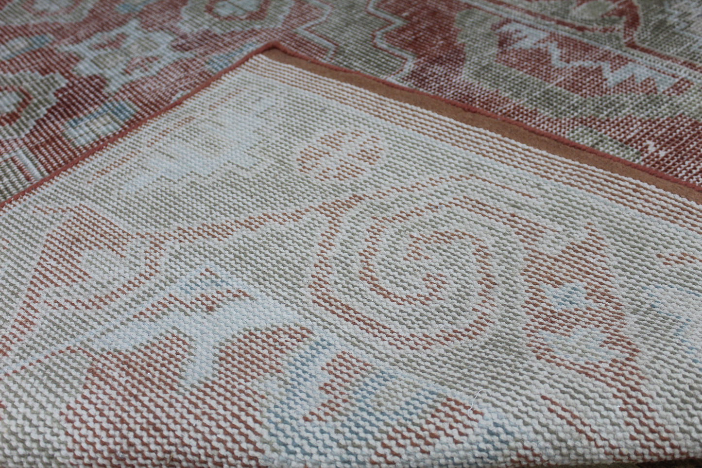 Antique-Inspired Turkish Carpet for Elegant Interiors Luxury Red Medallion 5x8 Area Rug