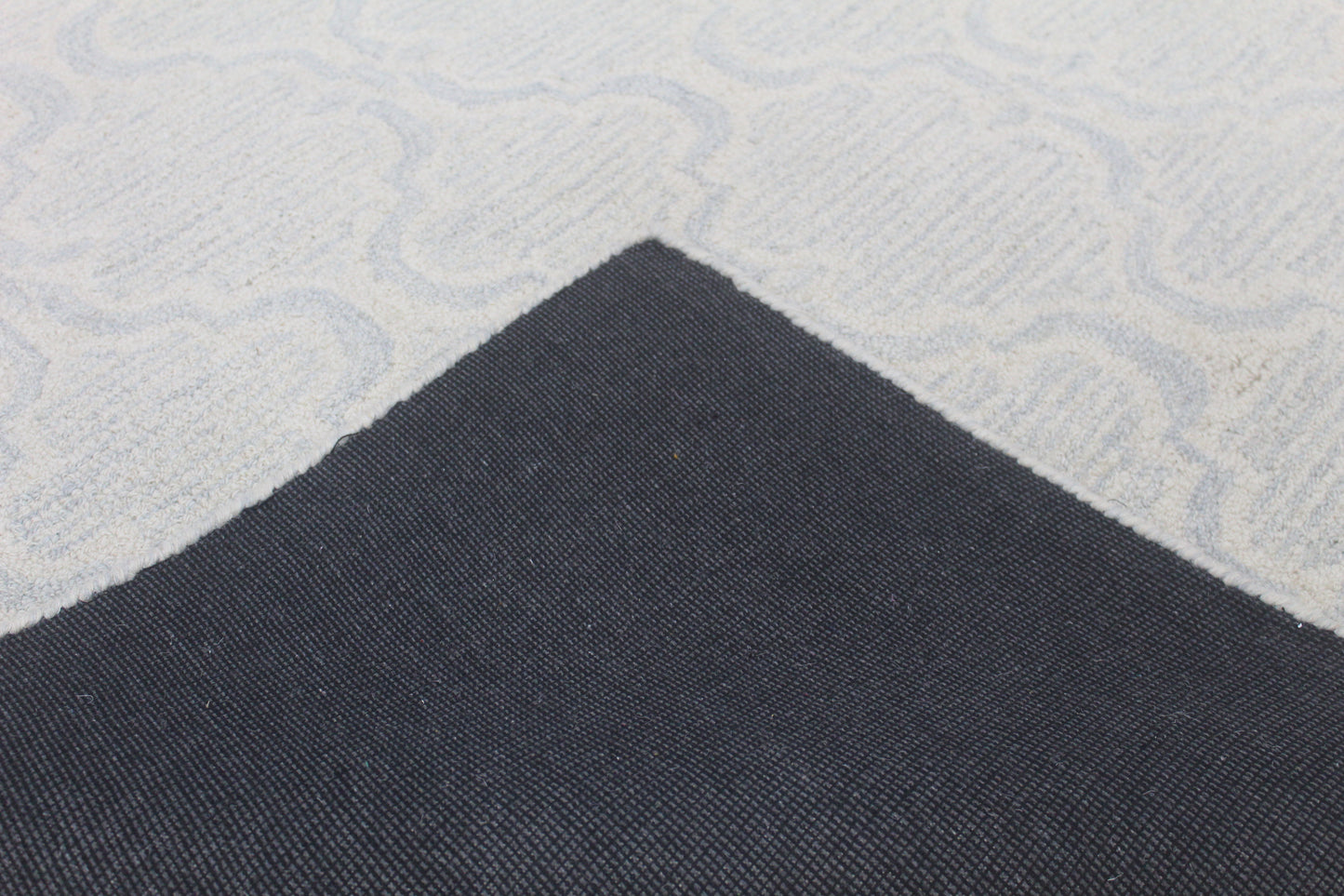 Elegant Beige Geometric Area Rug 5x8 for Living Room or Bedroom