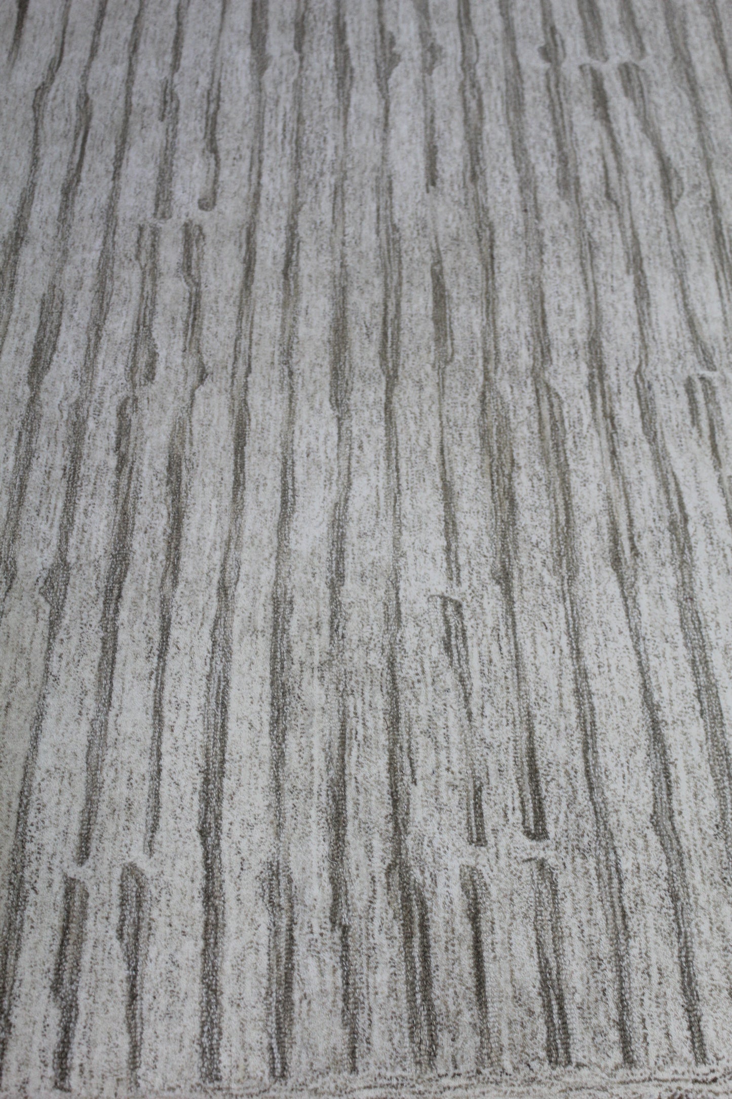 Textured Striped Beige Area Rug 5x8 – Modern Neutral Carpet for Living Room, Bedroom & Office Decor
