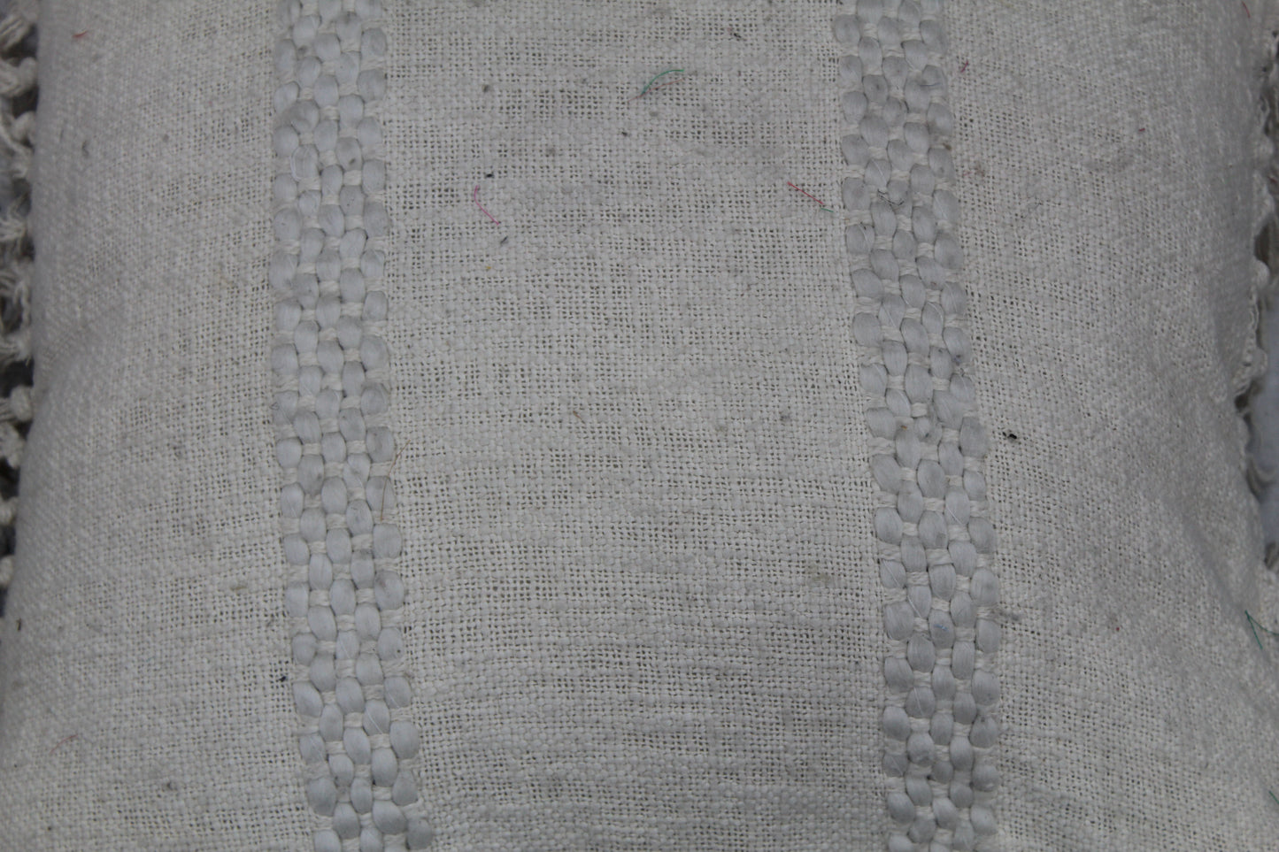 JUTE CUSHION COVER WITH SILK KNOT