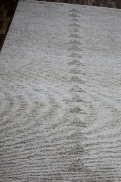 Neutral Beige Handwoven Wool Rug with Subtle Geometric Arrow Pattern – Minimalist Modern Area Carpet