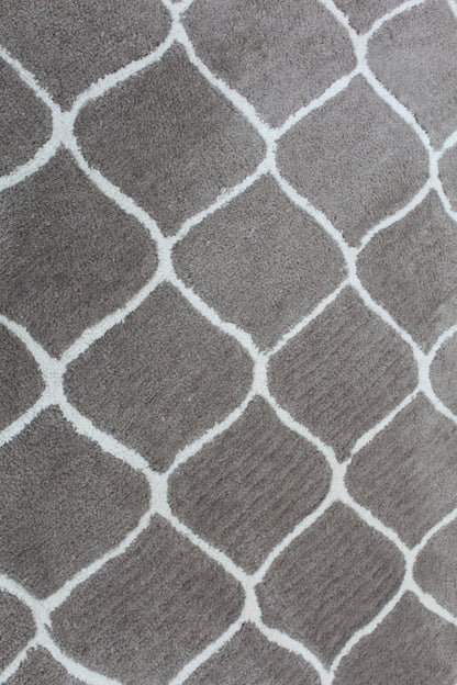 Luxury Shaggy Trellis Pattern Rug – Modern Grey & White Area Carpet for Cozy Living Room and Bedroom Flooring