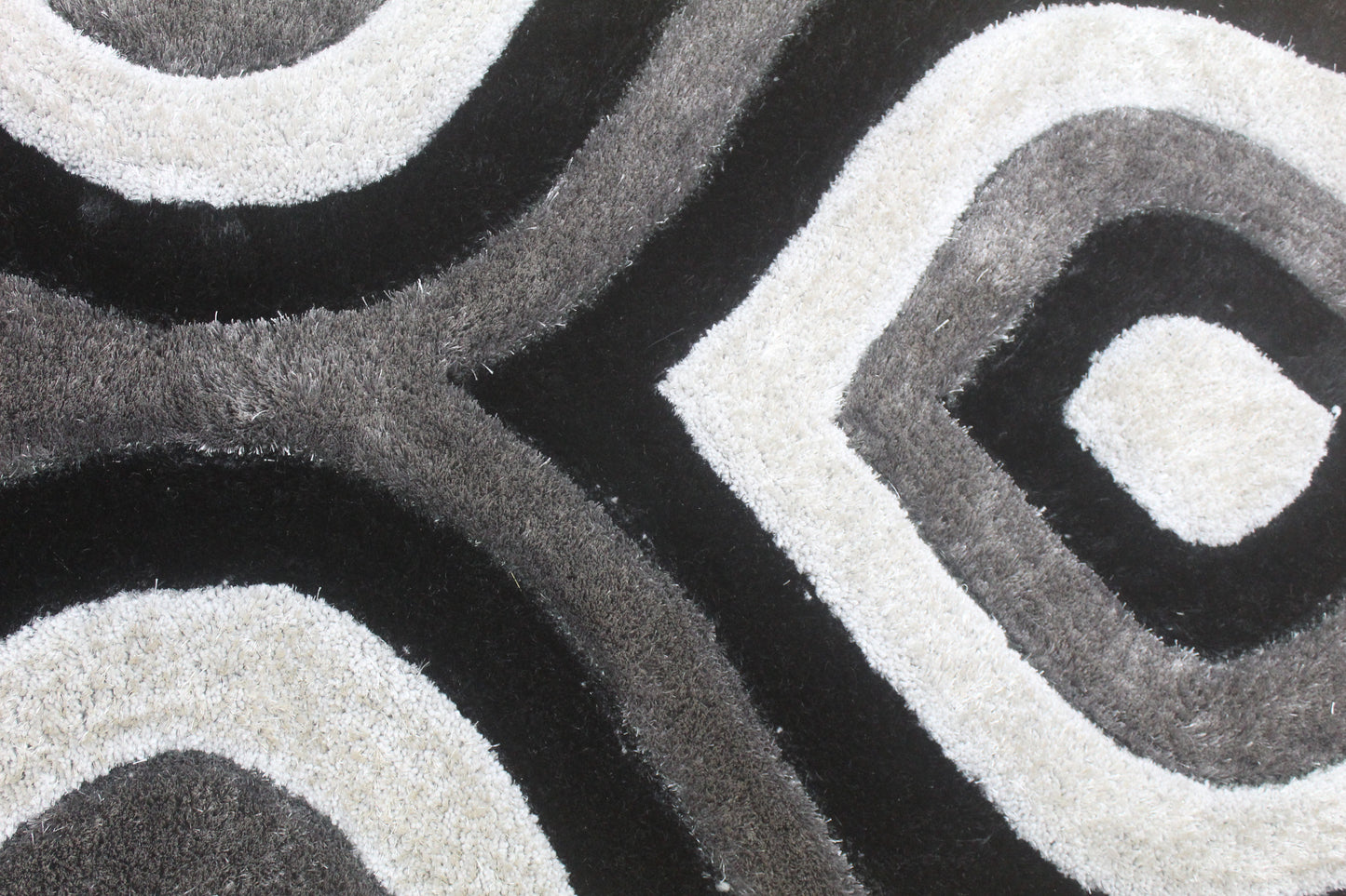 Modern Plush Area Rug with Bold Curves – Grey, Ivory & Black