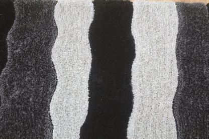 Luxury Modern Shaggy Area Rug with Black, Grey & Silver Wave Stripes – Soft Plush Carpet for Living Room & Bedroom