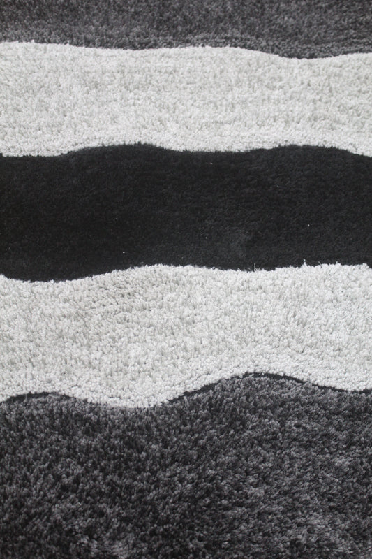 Luxury Modern Shaggy Area Rug with Black, Grey & Silver Wave Stripes – Soft Plush Carpet for Living Room & Bedroom
