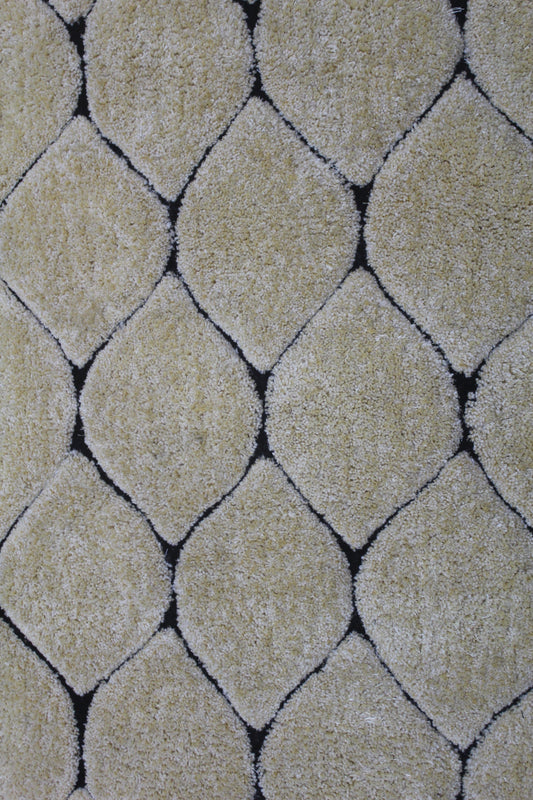 Modern Geometric Diamond Shag Rug – Soft Beige & Cream Accent Carpet for Living Room