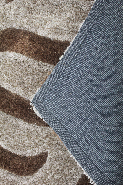 Modern Wave Pattern Shaggy Rug – Soft Brown & Beige Accent Carpet for Living Room or Bedroom