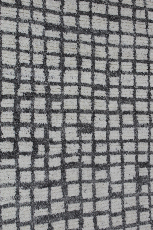 Modern Checkered Grid Rug – Scandinavian Style Soft Wool-Blend Carpet for Living Room & Bedroom Decor